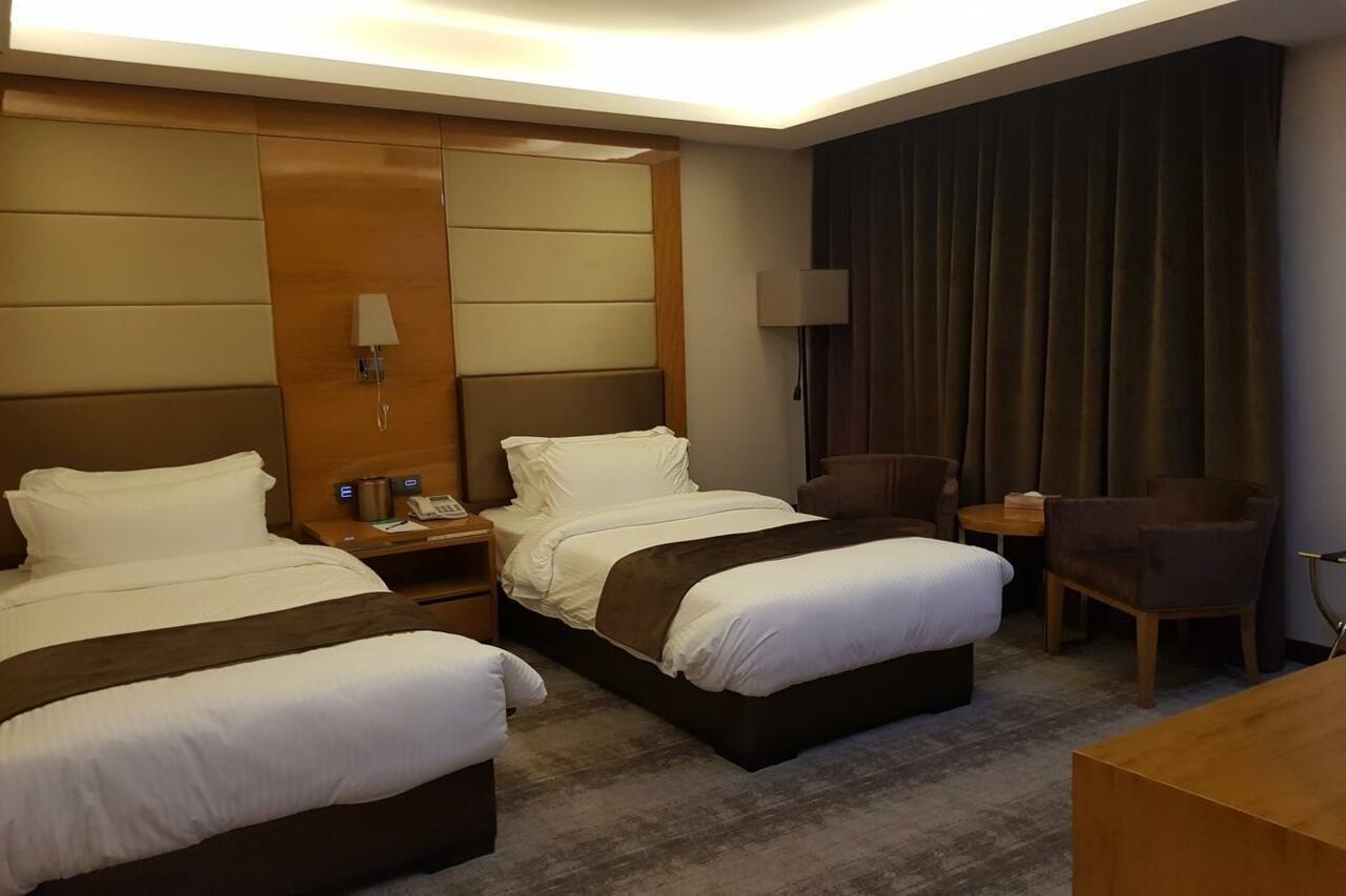 Gloria Hotel Амман Экстерьер фото