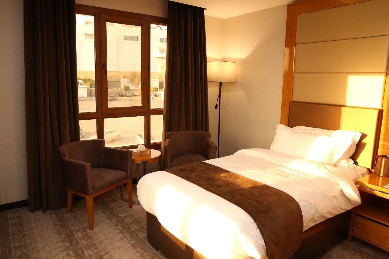 Gloria Hotel Амман Экстерьер фото